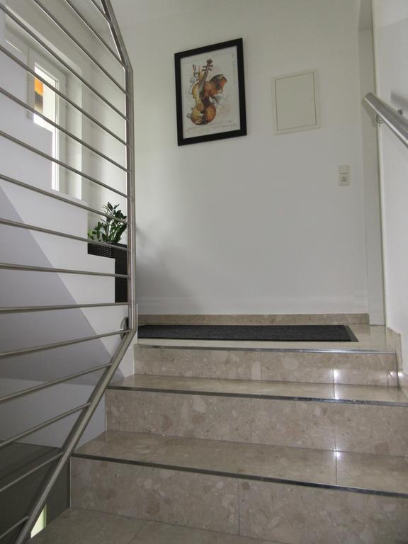 Home Apartments Salzburg Bagian luar foto