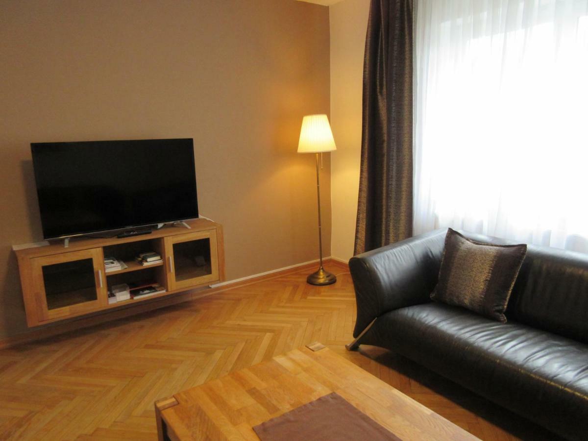Home Apartments Salzburg Bagian luar foto