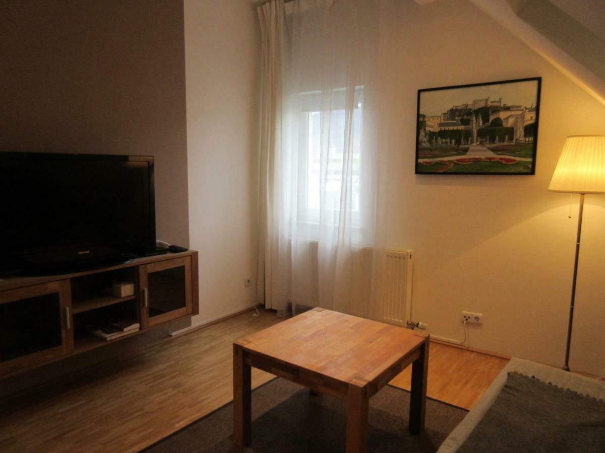 Home Apartments Salzburg Bagian luar foto